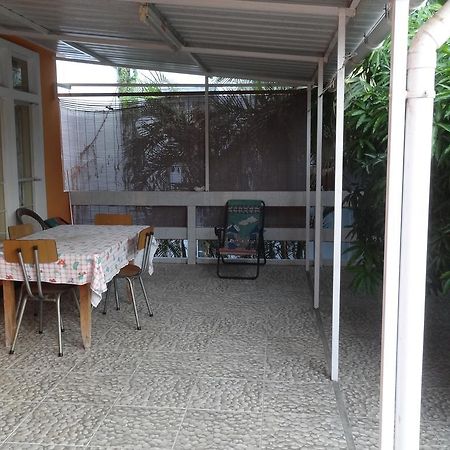 Son House Studio Flic en Flac Экстерьер фото